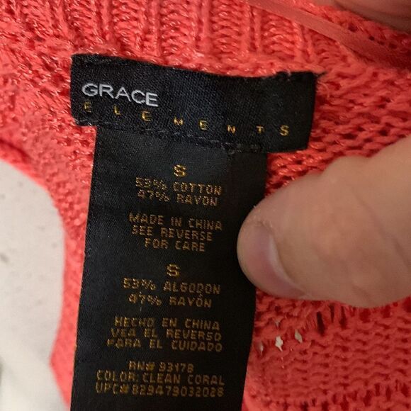 3for$20 light sweater small - Picture 3 of 3